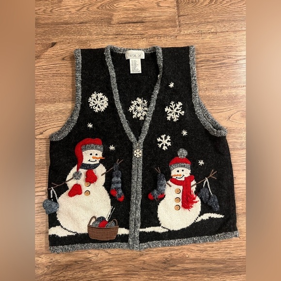 Mandal Bay Sweaters - Mandal Bay Women's XL Ugly Christmas Sweater Vest Snowman Design Festive Vintage